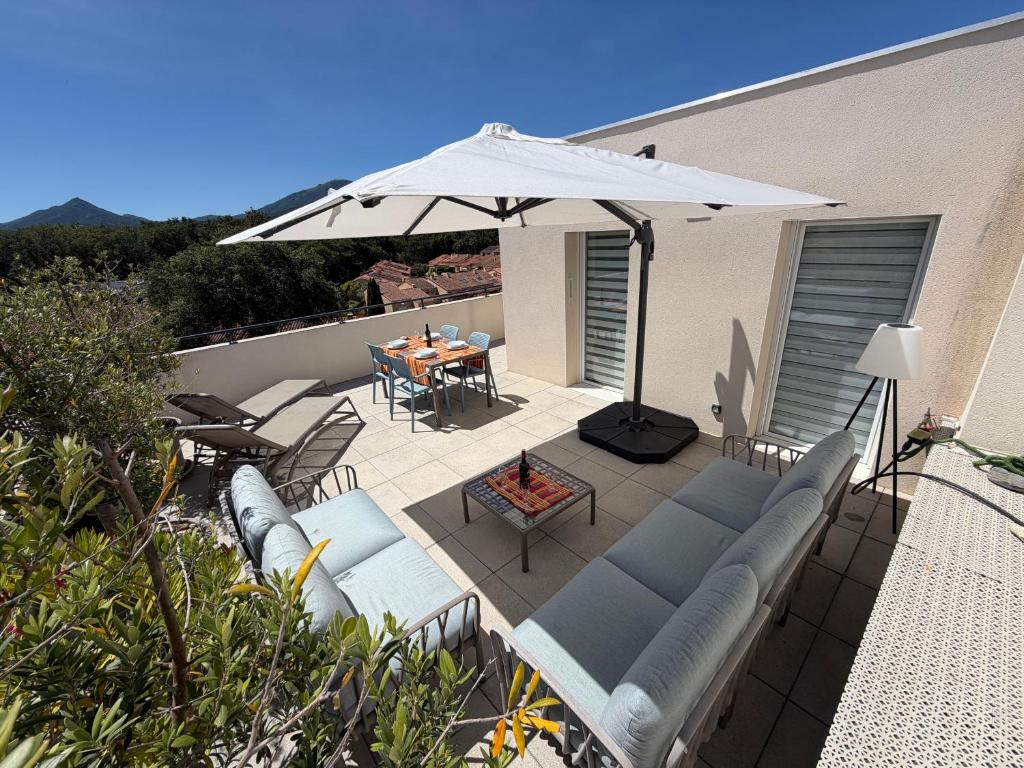 Appartement T3 avec grande terrasse et vue sur les Albères - FR-1-732-85 - 2