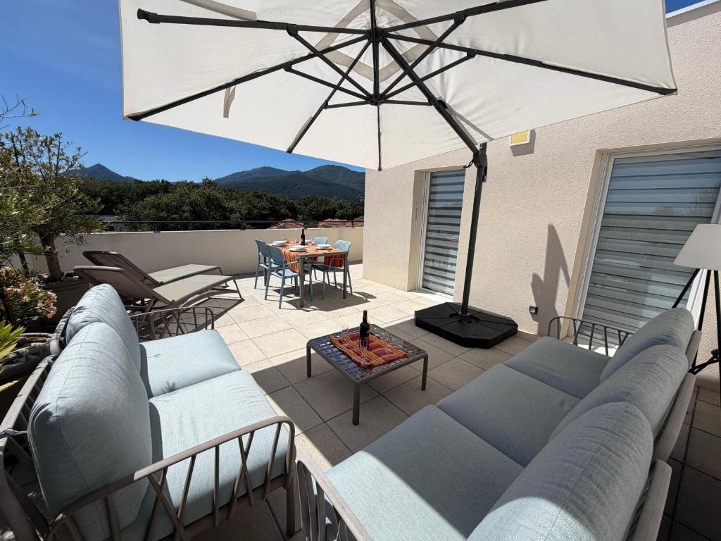 Appartement T3 avec grande terrasse et vue sur les Albères - FR-1-732-85 - 4