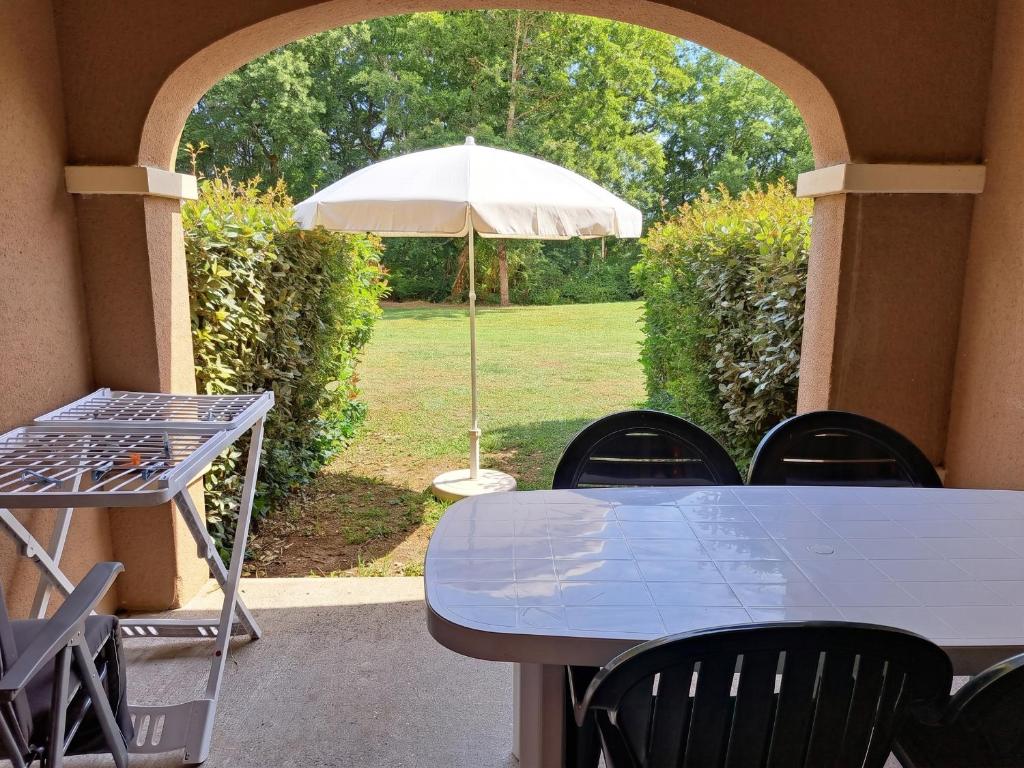 Appartement cosy à Monflanquin, 31 m² avec piscine - 2