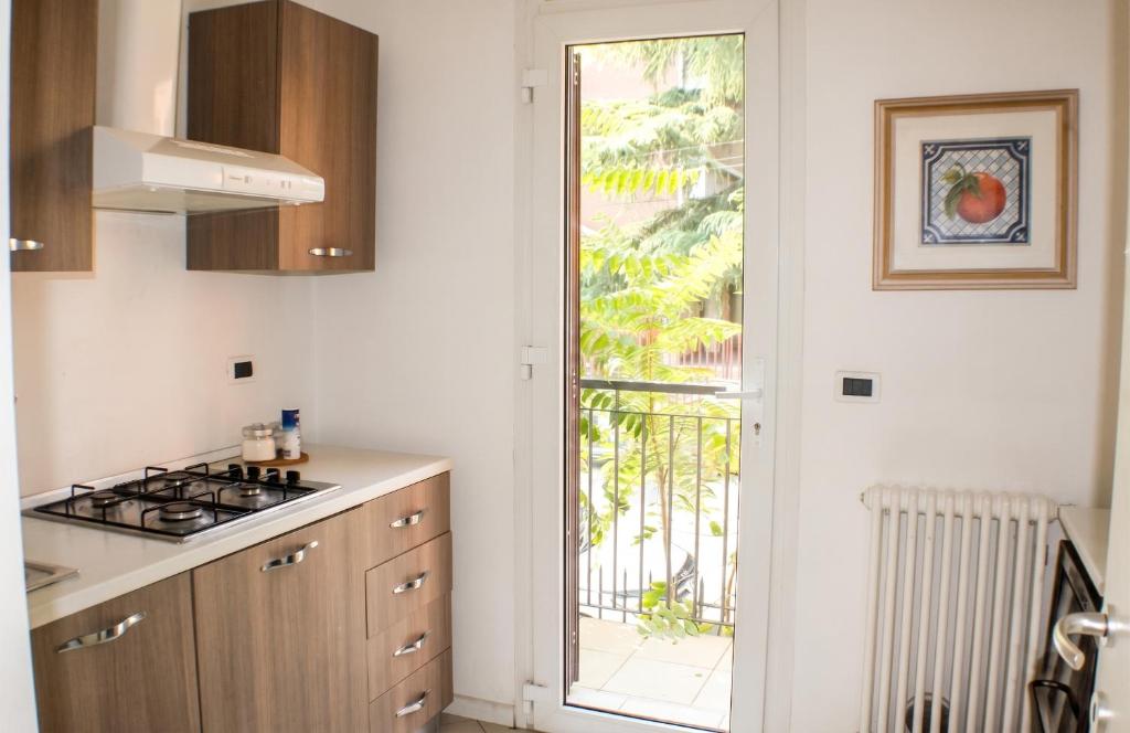 Apartment with 2 Bedrooms in Bologna - 60 m² with Garden - 4