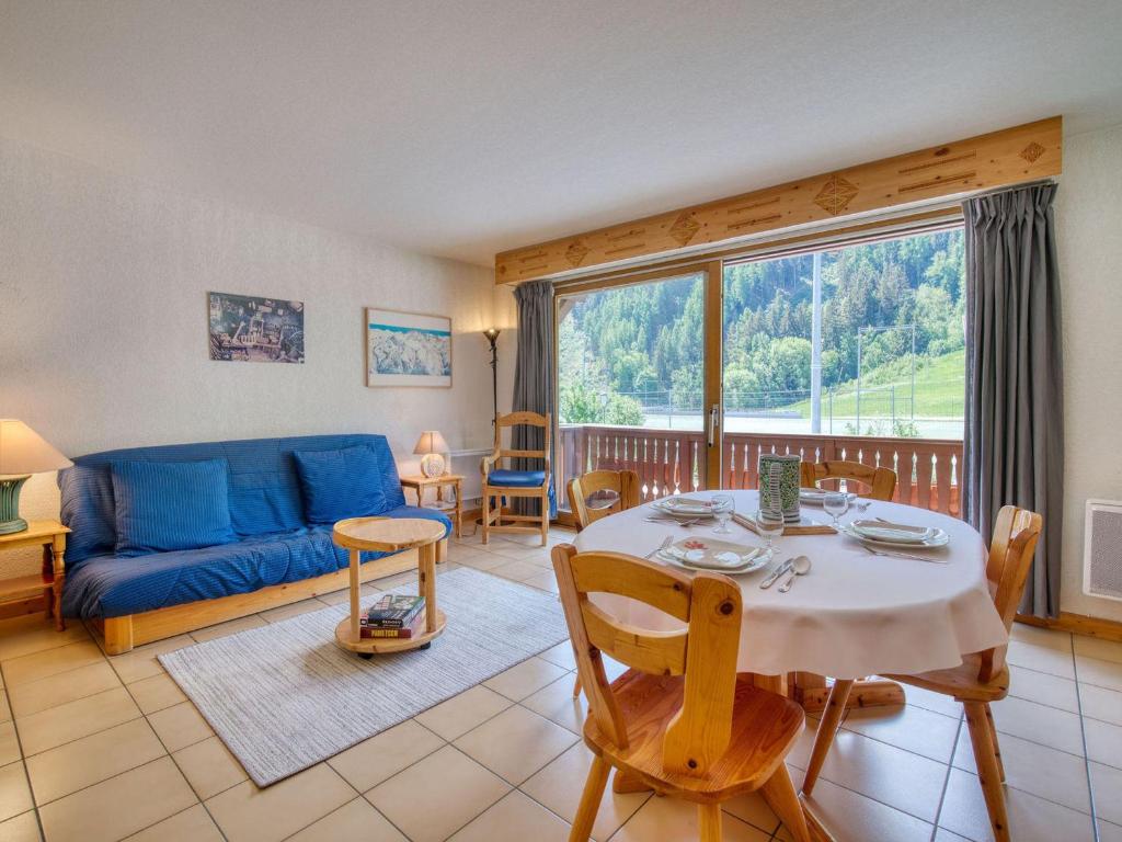 Appartement charmant au pied des pistes de Courchevel, parking inclus - FR-1-568-49 - 1