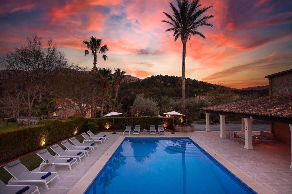 Finca Papa Pollensa Private Pool Games Room Sleeps 12 Mountain Views - 5