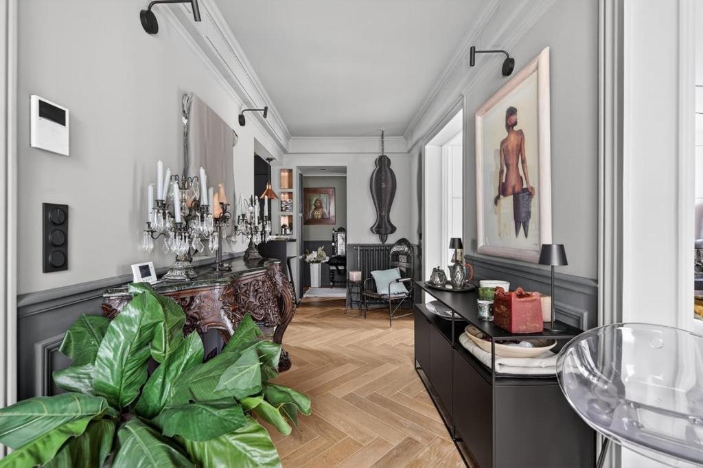 Top-Floor Luxury Sanctuary - 3
