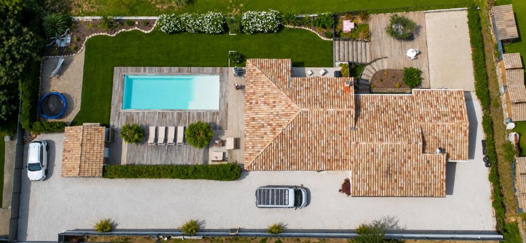 Villa - 2