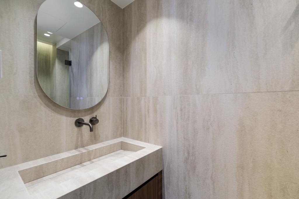 Terrific apartment 1BDR - 2