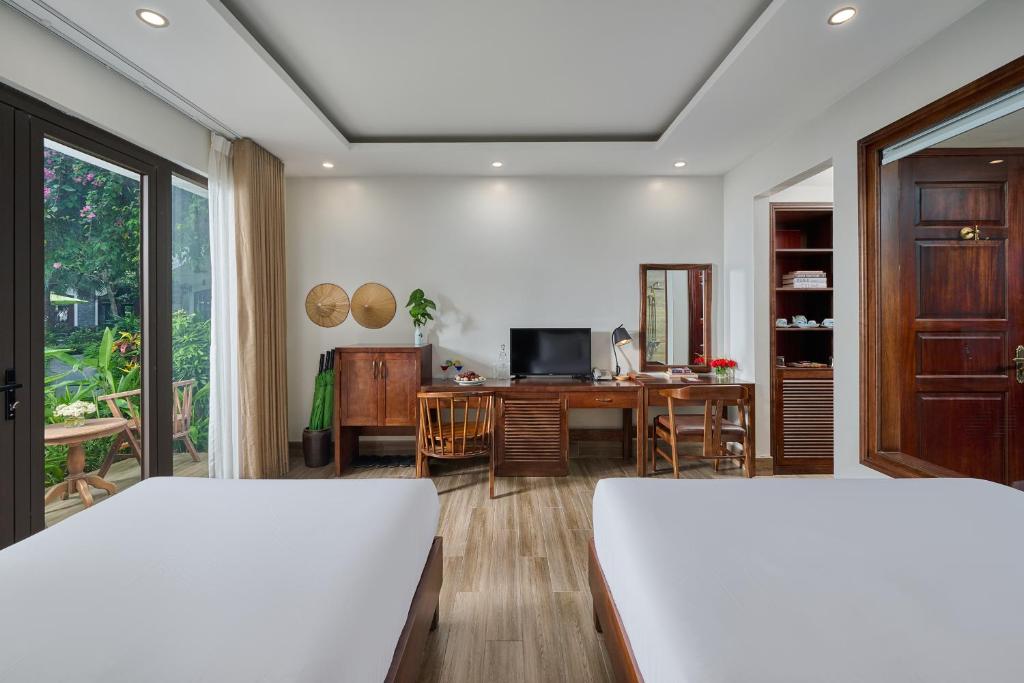 Bai Dinh Riverside Resort & Spa