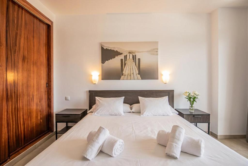 Aguila Playa Beach Escape - 2
