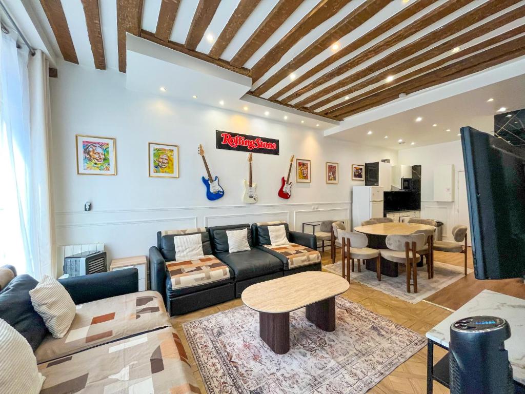 UrbanFlat 68 - Paris Center Rolling Stones Apartment - 1