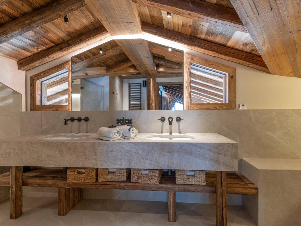 Luxueux appartement 6 pièces avec hammam, cheminée et parking à Val-d'Isère - FR-1-694-428 - 5