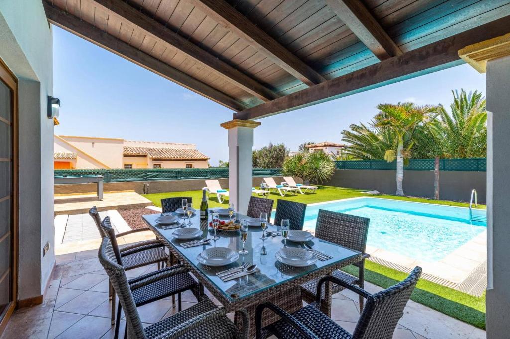 Villa Sherry II by Villa Plus - 3