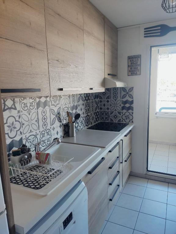 Port Frejus vue port, grand T2, 47m2, clim, piscine - 3