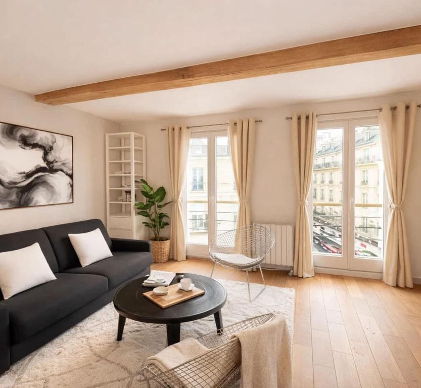 Chic Apartment in Notre-Dame de Paris - 1