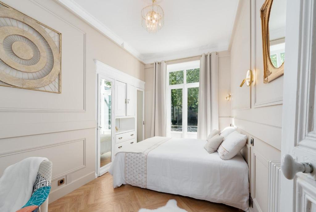 Les Ambassadeurs T2 4 couchages, ascenseur, balcon - 3