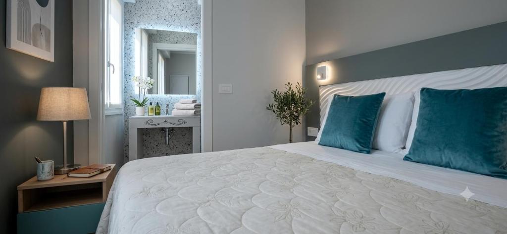 Salyn Apartments - The Heart of Tropea - Your Perfect Stay - 5