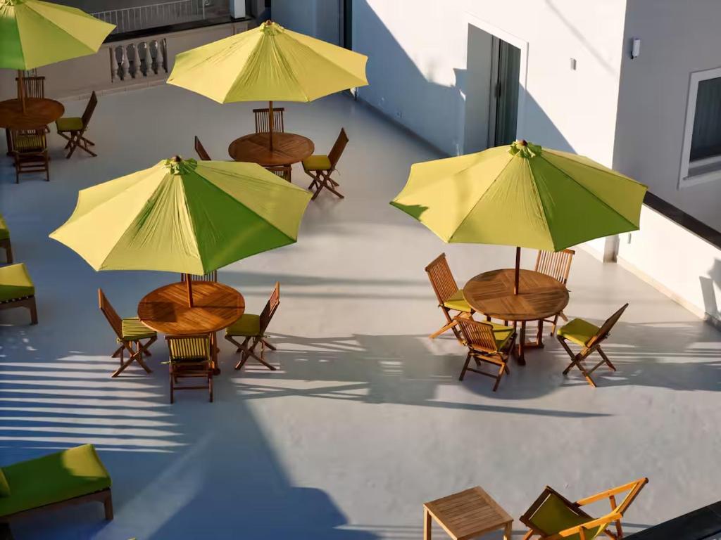 Luxury Authentic Italian Villa Pool & Terrace - 5