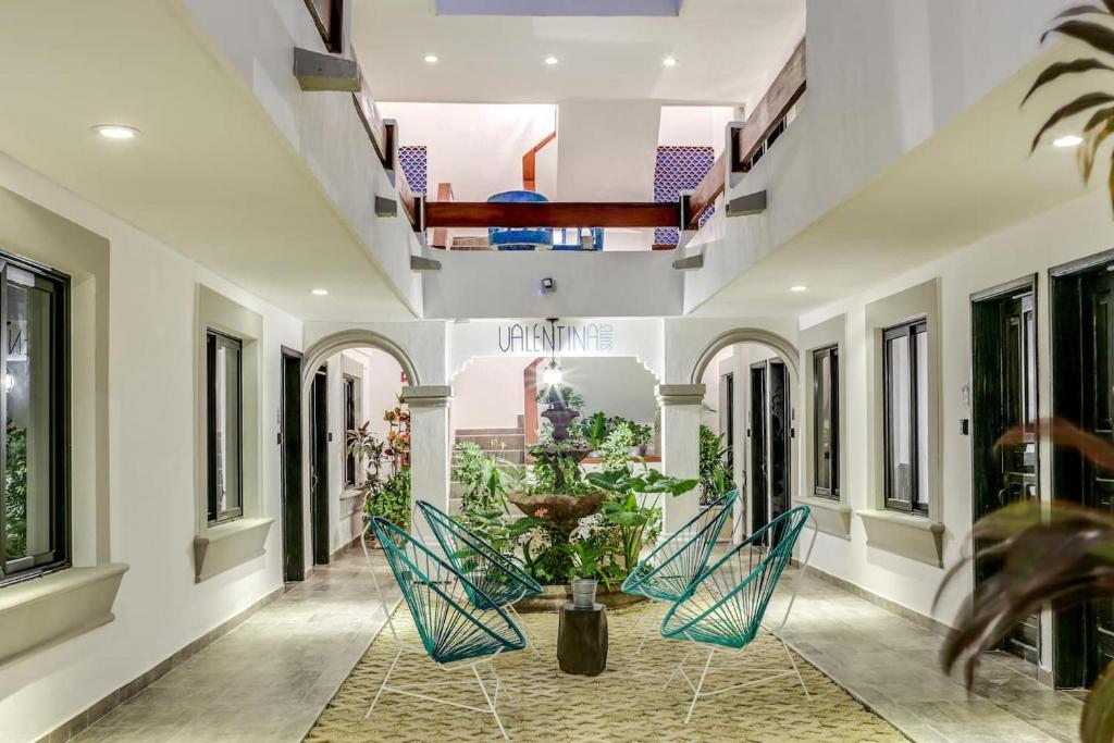 Valentina Suites by Las Flores Vacation Rentals - 2