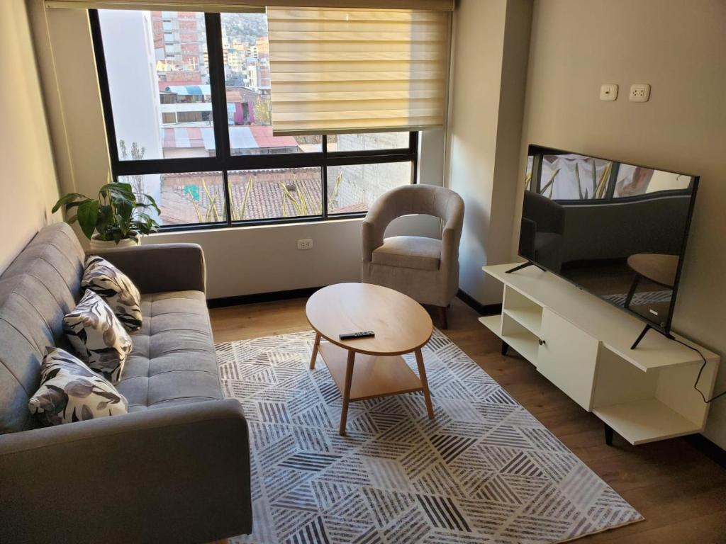 Modern Gem in Quiet Residential Area - 1