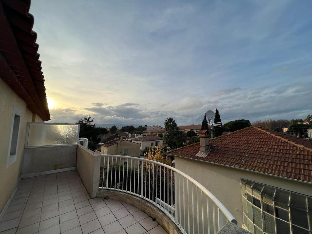 Spacious 3-room apartment - 4
