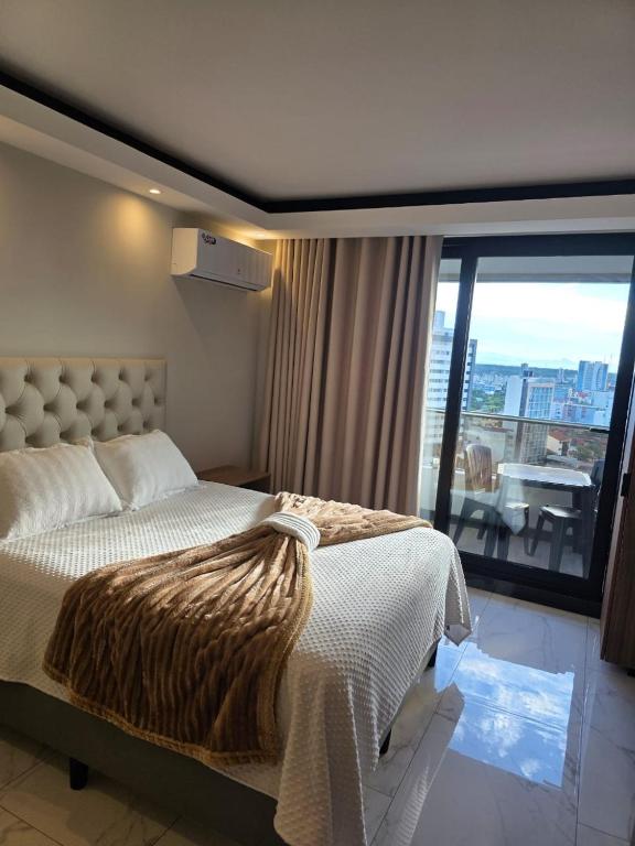 Balcon piso 13 - Lujo - Piscina - Gym - Home Office - 5
