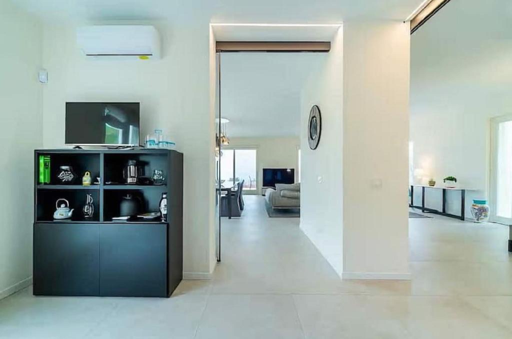 Luxury Villa with Private Pool - 5