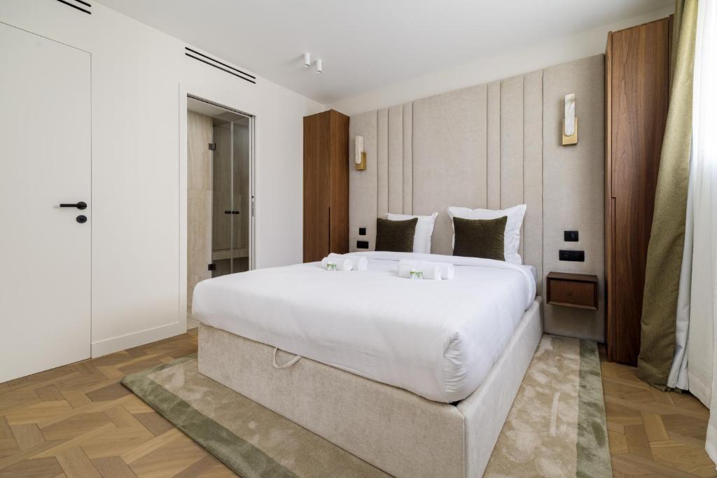 Cosy apartment with AC next to Champs Élysées - 1