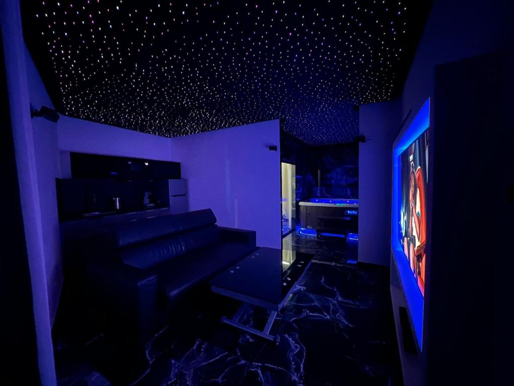 Suite Astra - Spa prive - Cinéma Privé - 1
