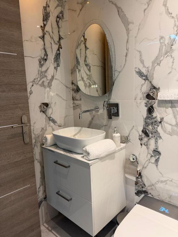 Suite Astra - Spa prive - Cinéma Privé - 4