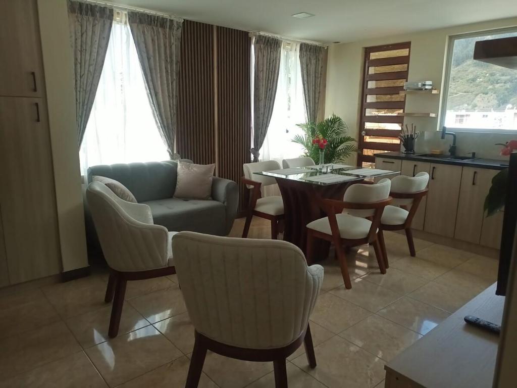 Suite de lujo de 2 habitaciones con vista a las montañas en La Victoria Ibarra - 1