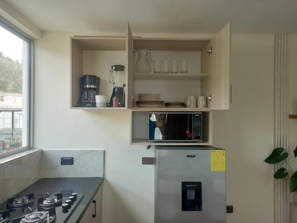 Suite de lujo de 2 habitaciones con vista a las montañas en La Victoria Ibarra - 3