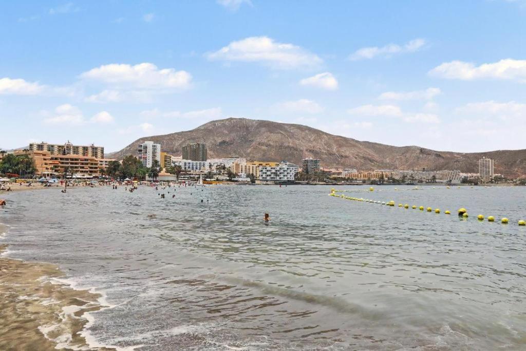 Fabulous Beach Apartments in Los Crstianos - 2