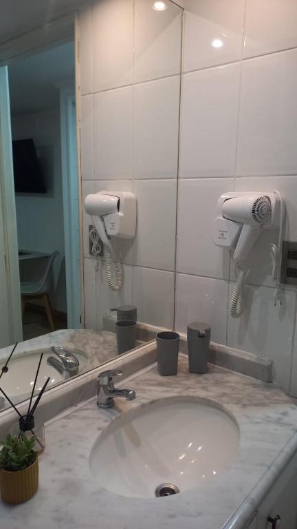 Apart Hotel Santiago City - 5