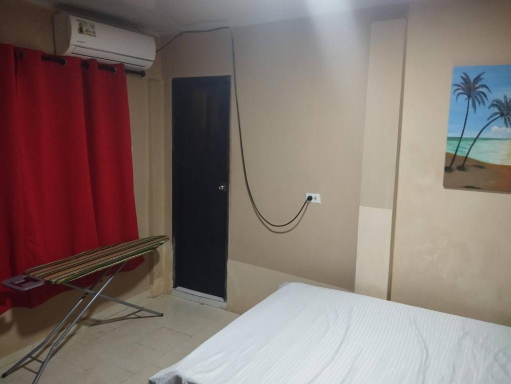 Charming 2-Bedroom Apartment in Punta Hansa, San Andrs - 5