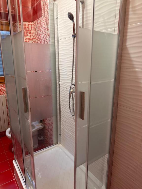 Casa ampia in Viale Belfiore, tram T1 T2, SMN station - 4