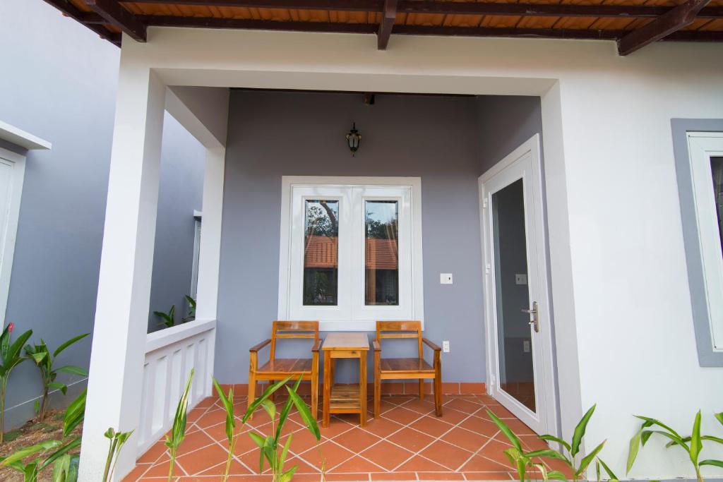 Surrounding environment