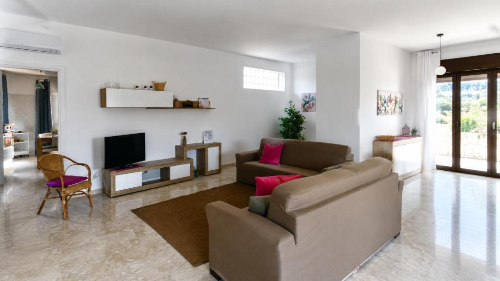 Assieni 50 Holiday Home - 4
