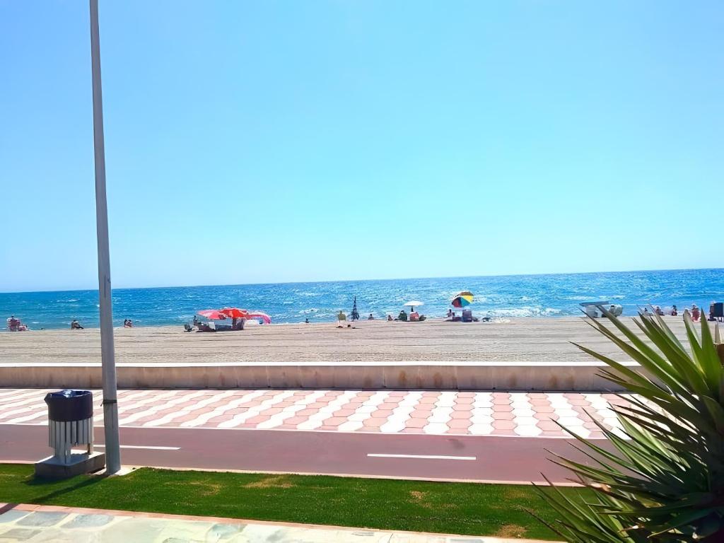 Tropicana apartamento vistas al mar - 2