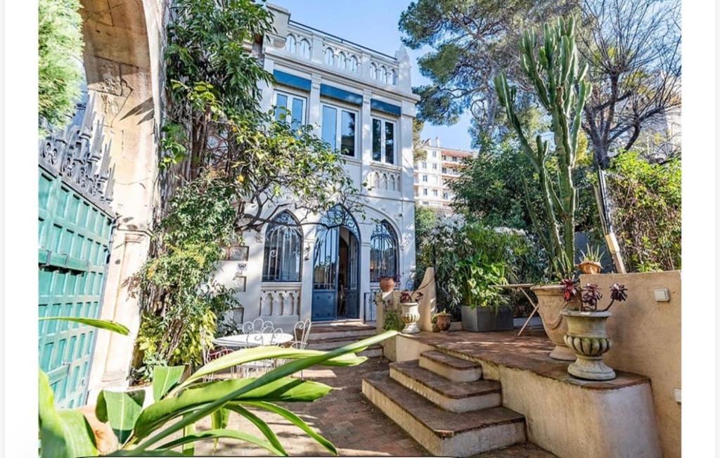 Historic Rooftop Villa Sea Views and LargeTerrace - 1
