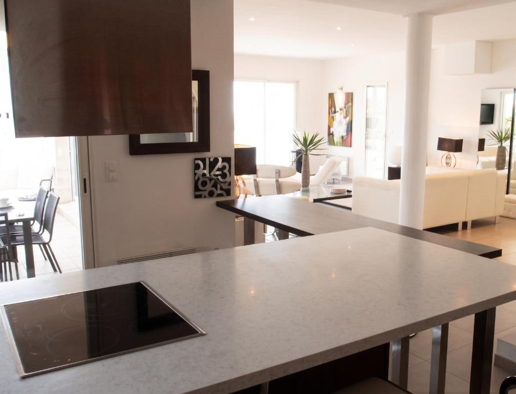 Charmante villa avec piscine privée à Calvi, 132 m² - 2