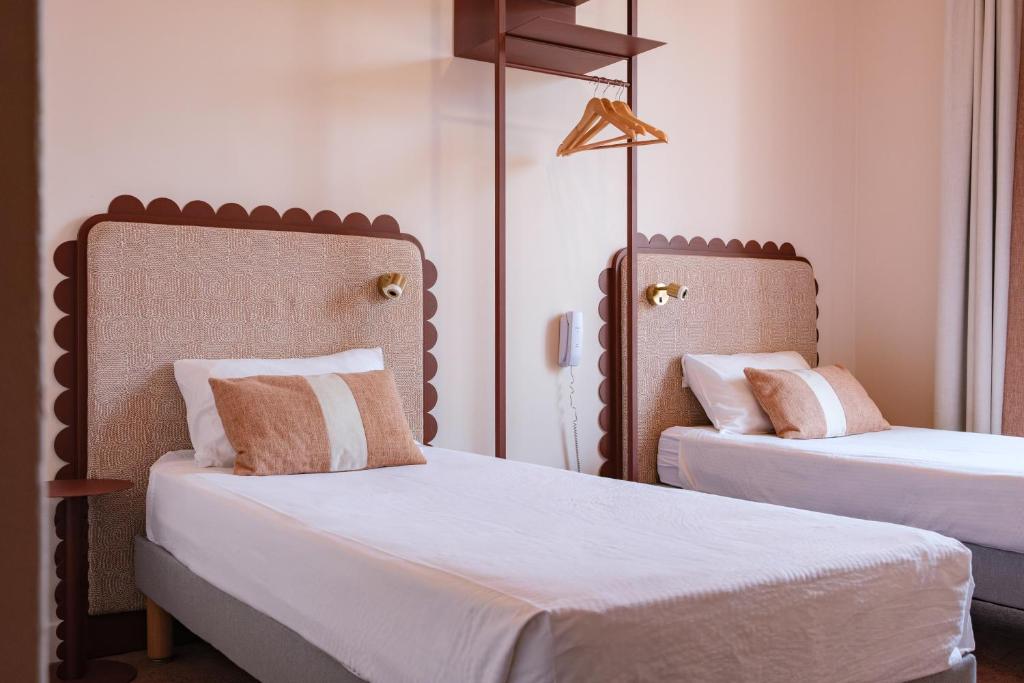 Hotel Louvia - 3