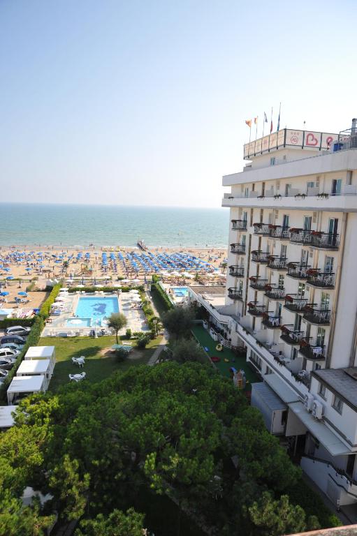 Hotel Beny — Plaża in Jesolo, Wenecja Euganejska
