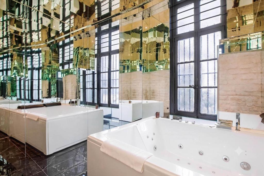 GR - Duplex with jacuzzi - Opéra Louvre Pigalle - 4