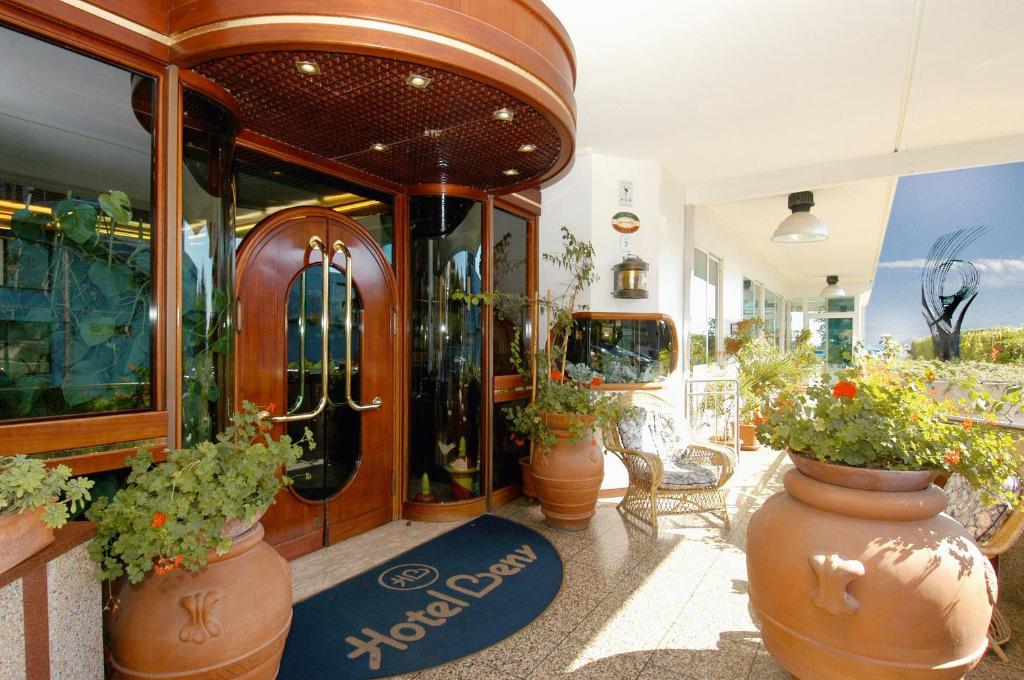 Hotel Beny — Obiekt in Jesolo, Wenecja Euganejska