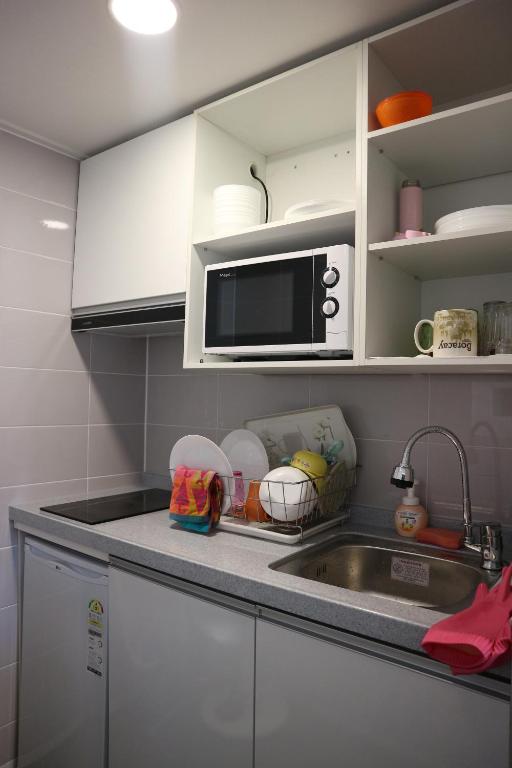 집 게스트하우스 인 홍대 호텔 이미지 1