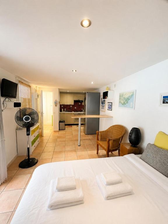 La Cigalière, T3, 6P, AC, PK, Piscine & Terrasse - 5