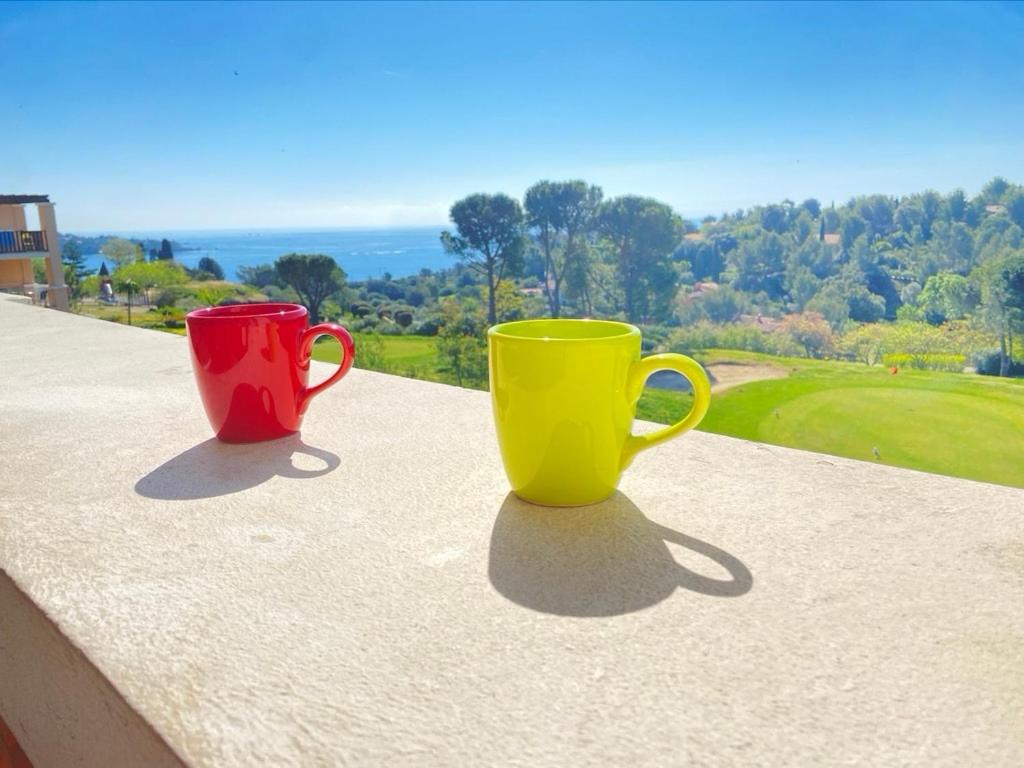 Red Apple Esterel - SEA view - WITHOUT Stairs - WIFI - Parking - 1
