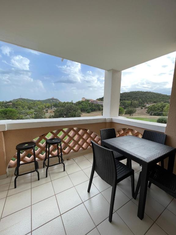 Red Apple Esterel - SEA view - WITHOUT Stairs - WIFI - Parking - 4