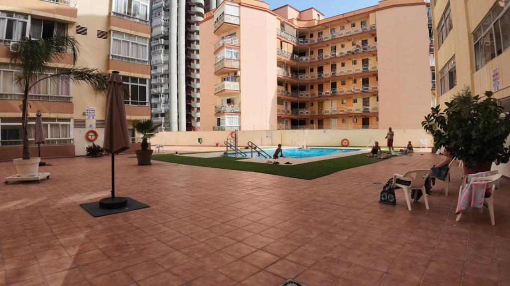 CENT7 - Central Studio with Seasonal Pool, AC and Lift - Torremolinos - 3