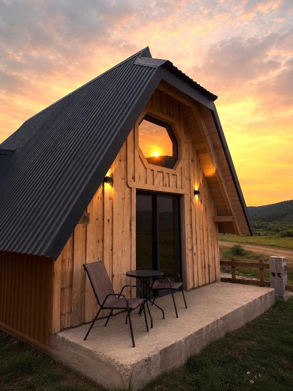 Alvearium Chalets - 3