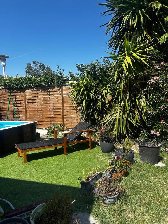 Pleasant house with garden and pool - 4