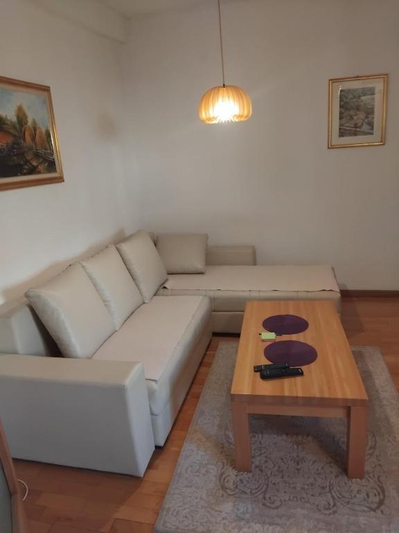 Holy Stone Apartment - 2